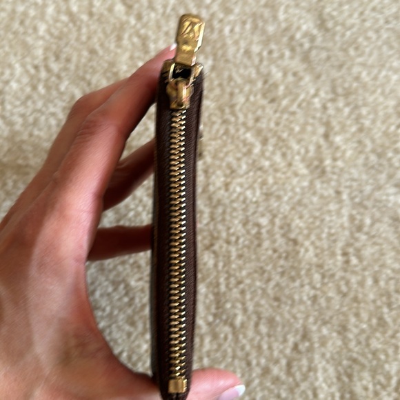 Authentic Louis Vuitton Key pouch - Picture 6 of 7